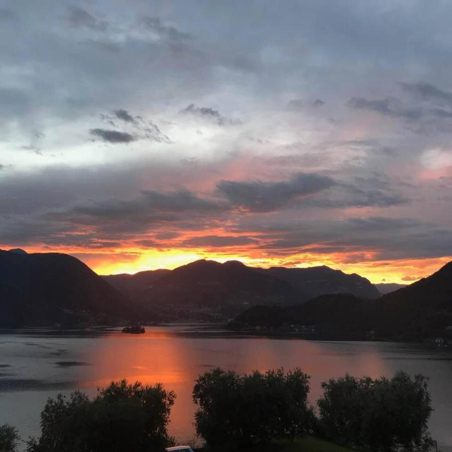Appartamento Vista Lago D'Iseo Sulzano Exteriér fotografie